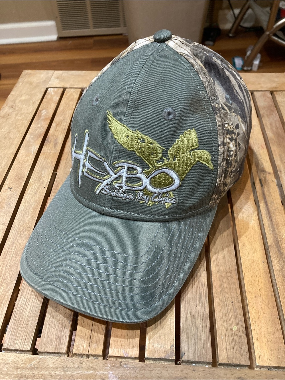 Heybo Realtree “Southern By Choice “ Hunting Camouflage One Size Strap Back